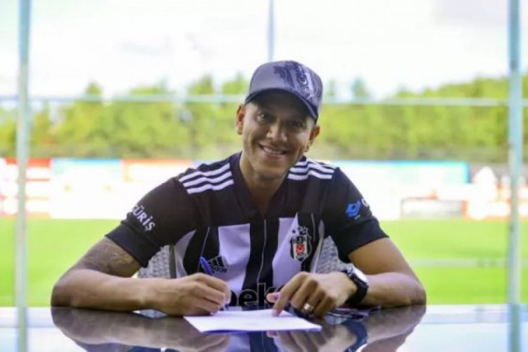 Beşiktaş, Josef de Souza'nın lisansını çıkardı