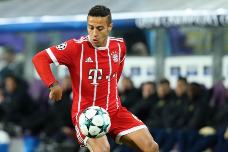 Liverpool'da Thiago Alcantara'nın koronavirüs testi pozitif çıktı