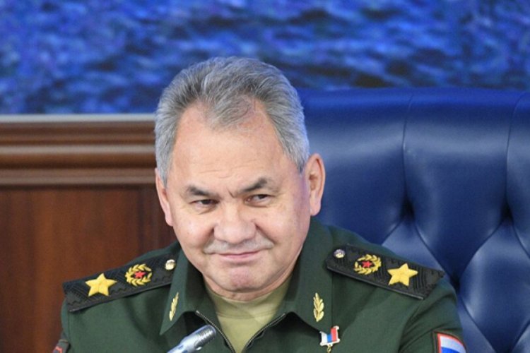 Şoygu: IŞİD Suriye'de mağlup oldu