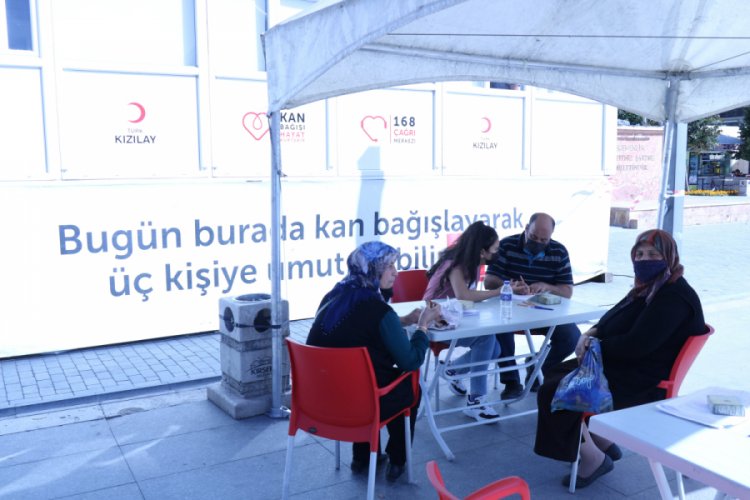 ''Kan stokları tükeniyor, bağışa karşı duyarlı olunmalı''