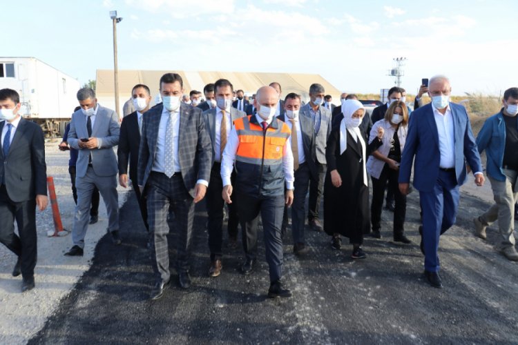 Bakan Karaismailoğlu, Malatya'da devam eden projeleri inceledi