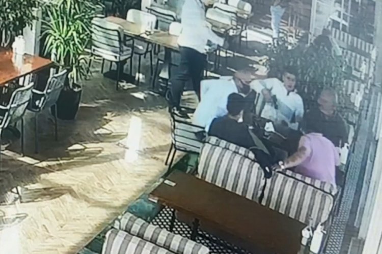 İki şirketin sahipleri arasındaki kavga kamerada