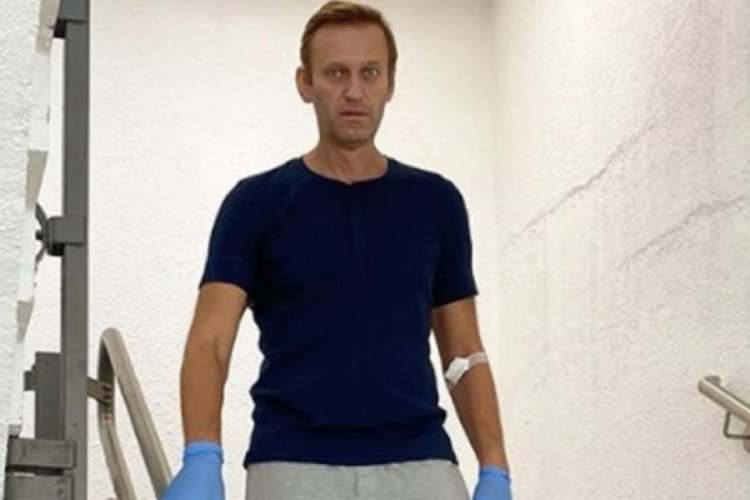 Aleksey Navalni zehirlenmesiyle ilgili olarak Putin'i suçladı