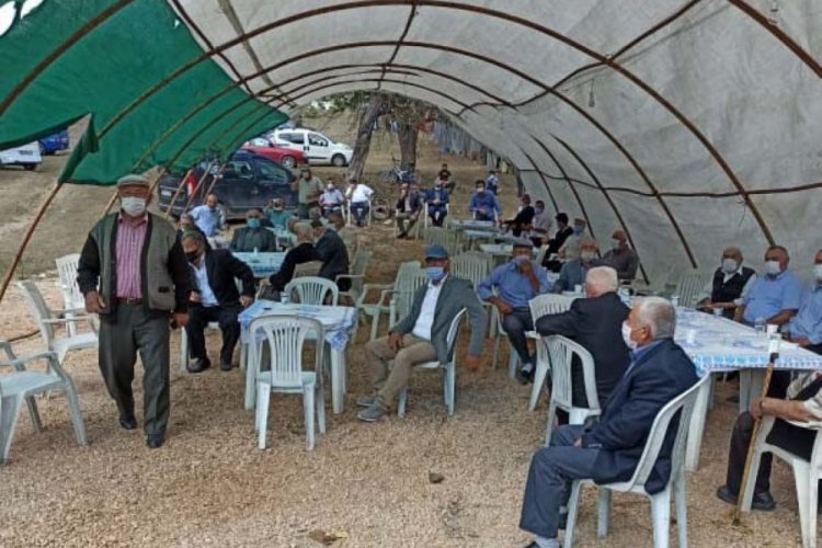 İzinsiz köy düğününde 8 kişiye 25 bin lira ceza kesildi