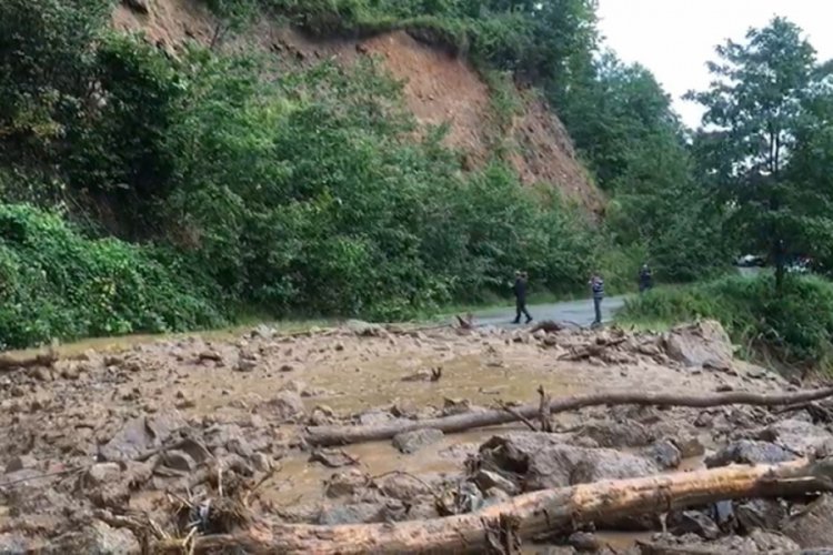Rize'nin Ardeşen ilçesinde şiddetli yağış
