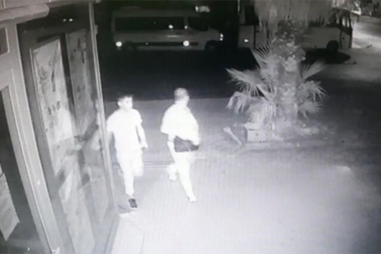 Evlilik hazırlığındaki çiftin paralarını çalan zanlılar yakalandı