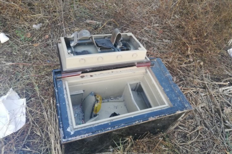 Bursa'da çelik kasa hırsızları kiralık apart dairede yakalandı