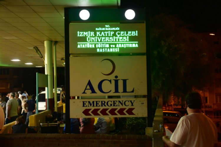İki grup arasında bıçaklı kavga: 3 yaralı