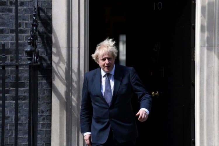 Johnson'dan aldatma savunması: Dedem Ali Kemal de çapkındı