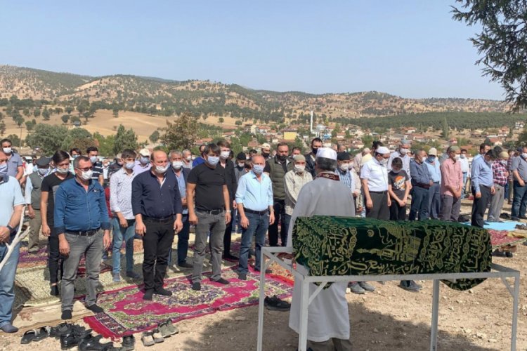 Yangında hayatını kaybeden 4 yaşındaki çocuk toprağa verildi