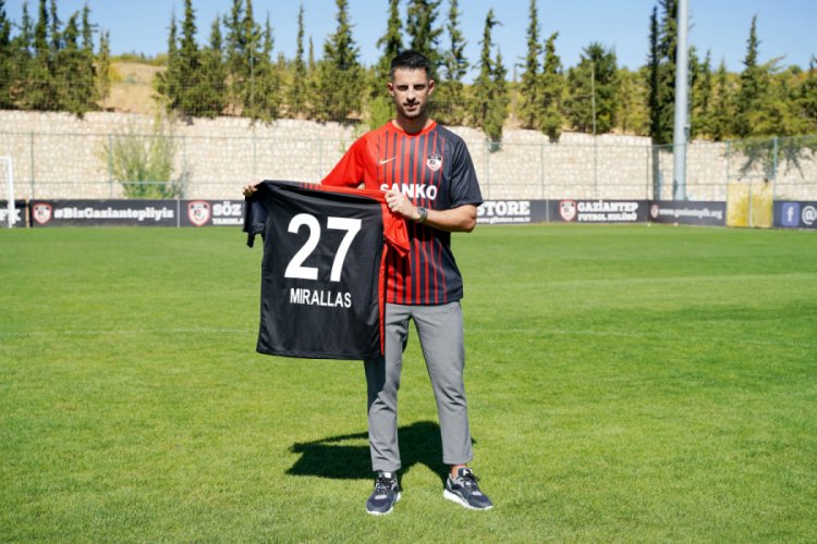 Gaziantep FK, Kevin Mirallas'ı kadrosuna kattı