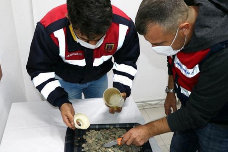 İlaç kutularına 'tarih' saklamışlar