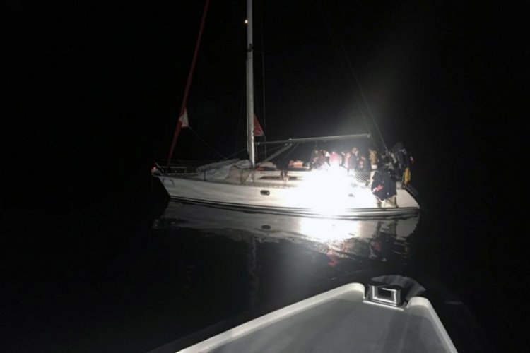 Marmaris açıklarında 54 sığınmacı kurtarıldı