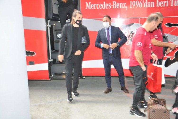 A Milli Futbol Takımı Almanya'ya gitti
