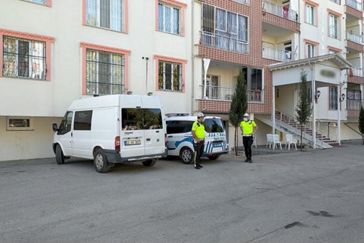 Hamile kadın evinde ölü bulundu