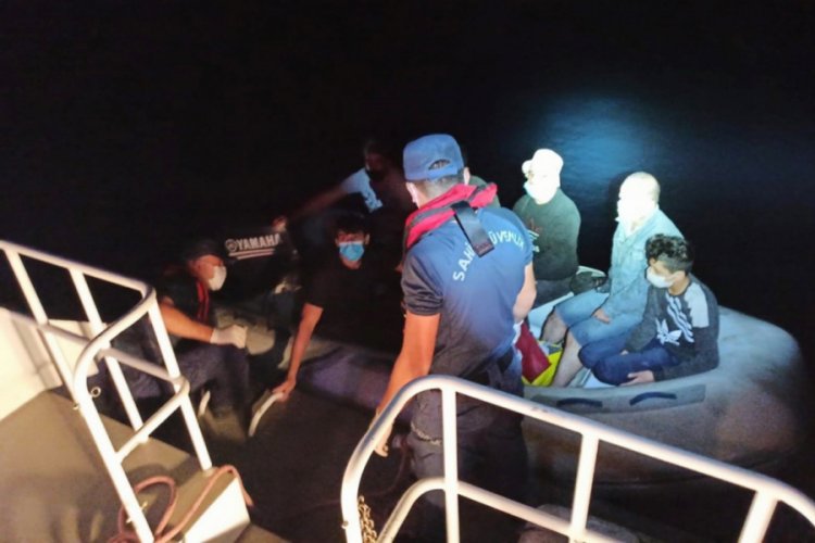 Yunanlıların ölüme terk ettiği 24 sığınmacı kurtarıldı