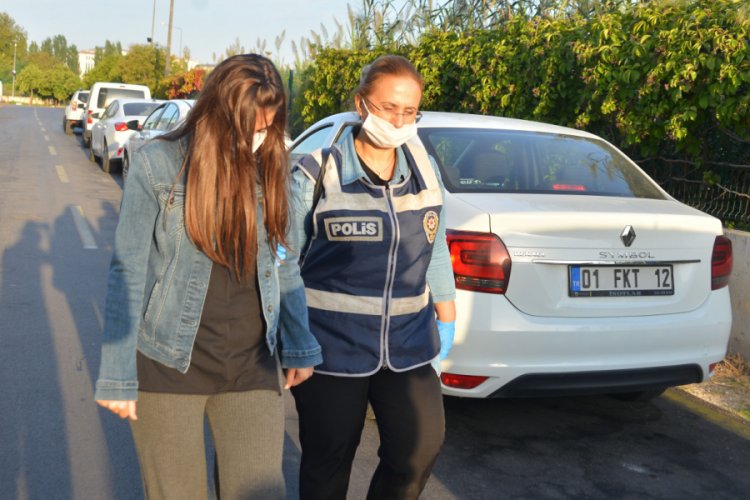 Swinger şebekesi, fuhuş sırasında çocuklarını başka odaya kilitliyormuş