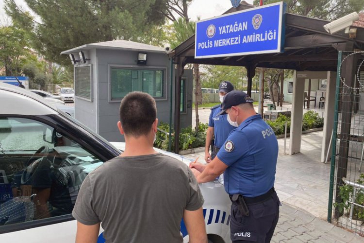 Muğla'da maske takmayan 3 kişiye 2 bin 700 TL ceza