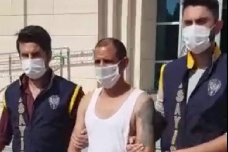 Girdiği evde çantasını bırakan hırsızlık zanlısı, başka eve girerken yakalandı