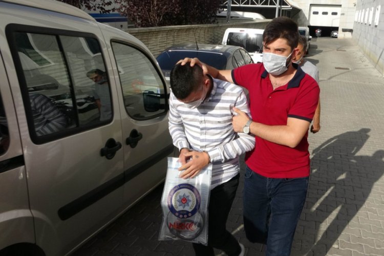 Uyuşturucu hapla yakalanan şahıs adliyeye sevk edildi