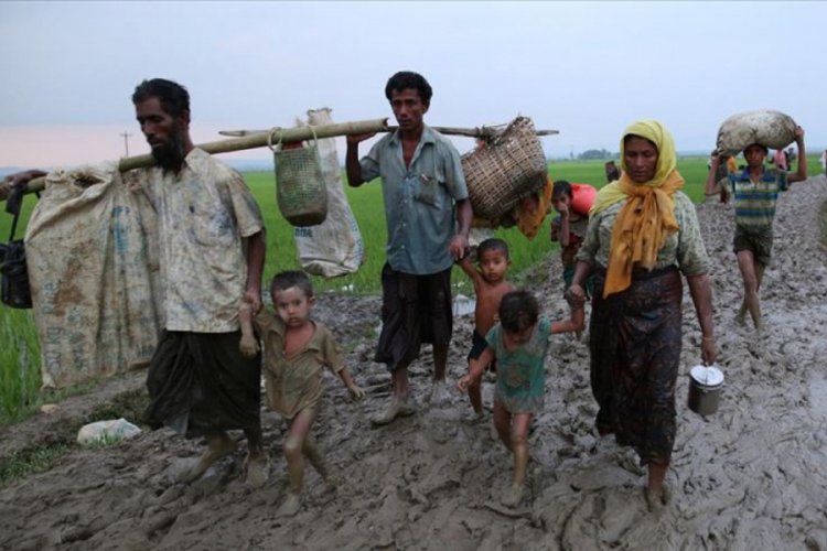 HRW'den, Arakanlı Müslümanların zorla tutulduğu kamplara ilişkin dikkati çeken rapor
