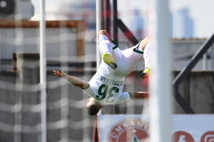 TFF 1. Lig'de en çok direğe takılan takım Bursaspor oldu