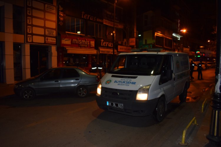 3'üncü katan düşen şahıs hayatını kaybetti