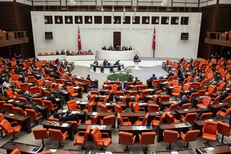 23 Nisan Onur Ödülü'nde 80 cumhuriyet altını yerine heykelcik verilecek