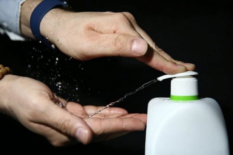 Alo Fetva Hattı'na corona virüs soruları: Dezenfektan ve kolonya abdest bozar mı?
