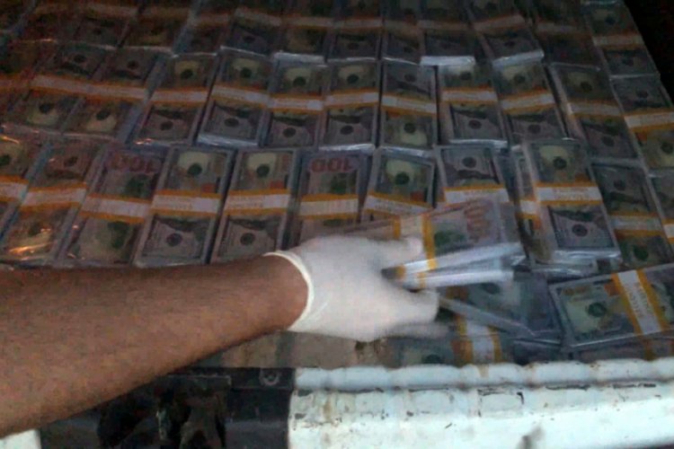 Sahte 1 milyon 800 bin dolar ele geçirildi: 4 gözaltı