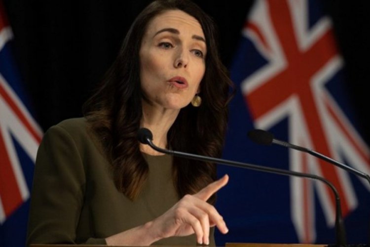 Yeni Zealand'da seçim anketleri Jacinda Ardern'i gösteriyor
