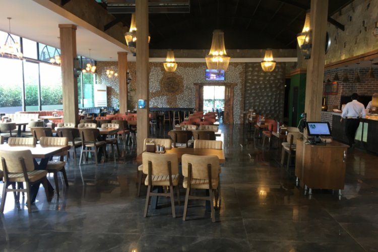 Bursa'da salgında işleri azalan restoranın kirası, mahkeme kararıyla yarıya düşürüldü