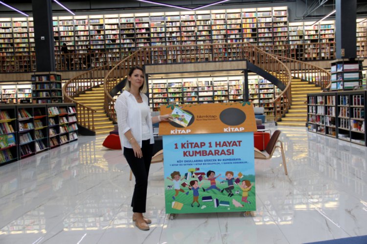Bursa'da '1 Kitap 1 Hayat Kumbarası' projesi