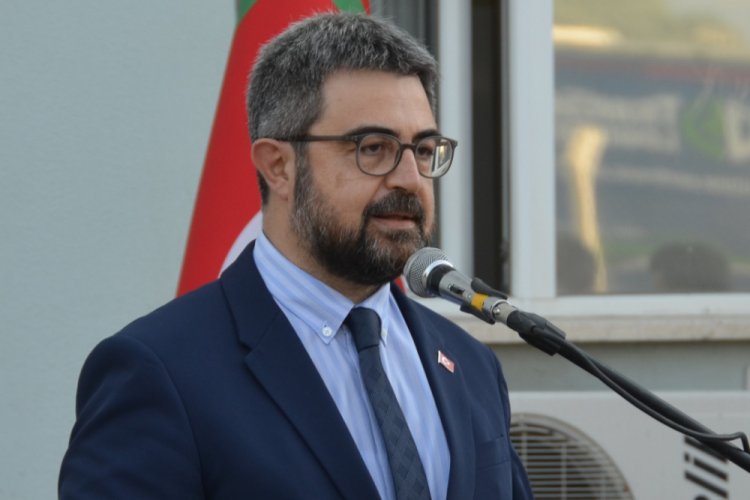 Bursa İl Sağlık Müdürü Halim Ömer Kaşıkcı: Bir pozitif hastayı kuaförde gelin başı yaptırırken bulduk