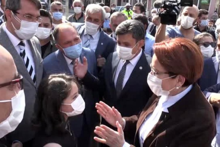 İYİ Parti Genel Başkanı Akşener, esnafla buluştu