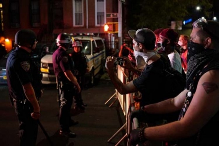ABD'de polis şiddeti karşıtı protestoda 28 gözaltı