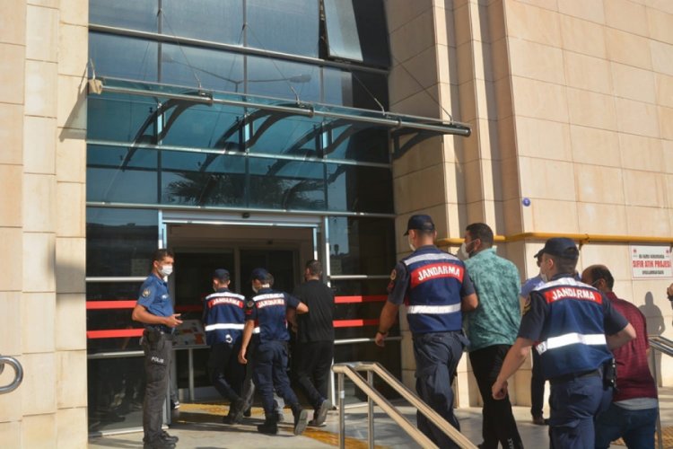 2 milyon 500 bin TL'yi zimmetine geçirdiği iddia edilen şüphelilere gözaltı