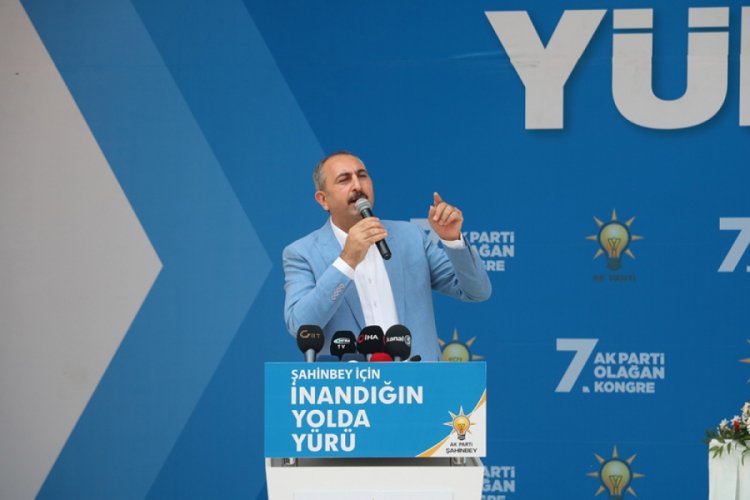Bakan Gül: ''Terör örgütü ciğerlerimizi yakıyor''