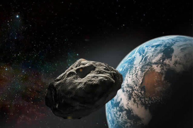 Dünya'ya yaklaşan gök cisminin eski bir roket parçası olduğu öne sürüldü