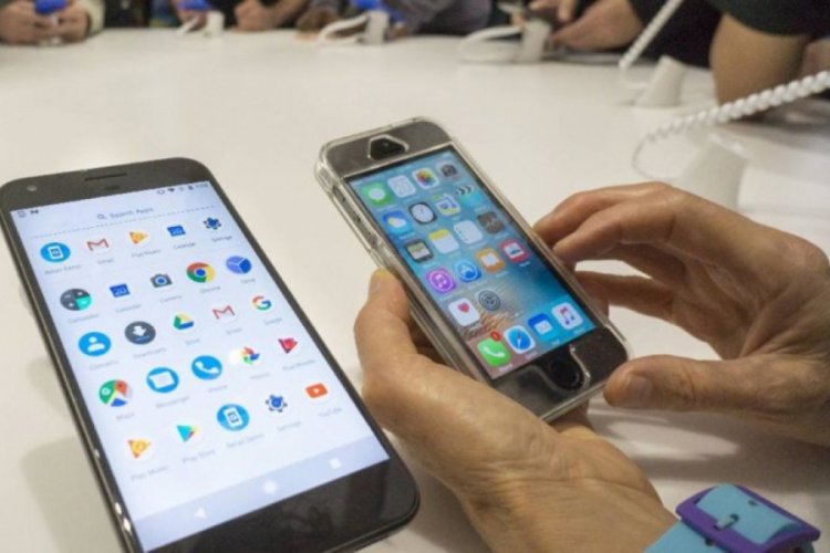 Koronavirüs; banknot, telefon ekranı ve paslanmaz çelik üzerinde 28 gün bulaşıcı kalabiliyor