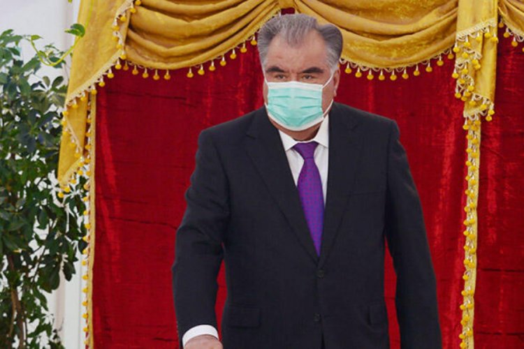 Tacikistan'da Rahman yaklaşık yüzde 91 oyla 5'inci kez cumhurbaşkanı seçildi
