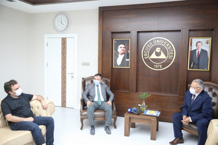Kayseri'de yerli Covid-19 aşısı için insan deneyleri 1 hafta içinde başlayacak