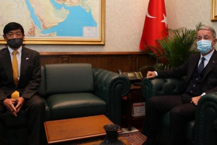 Bakan Akar, Japonya'nın Ankara Büyükelçisi Akio ile görüştü