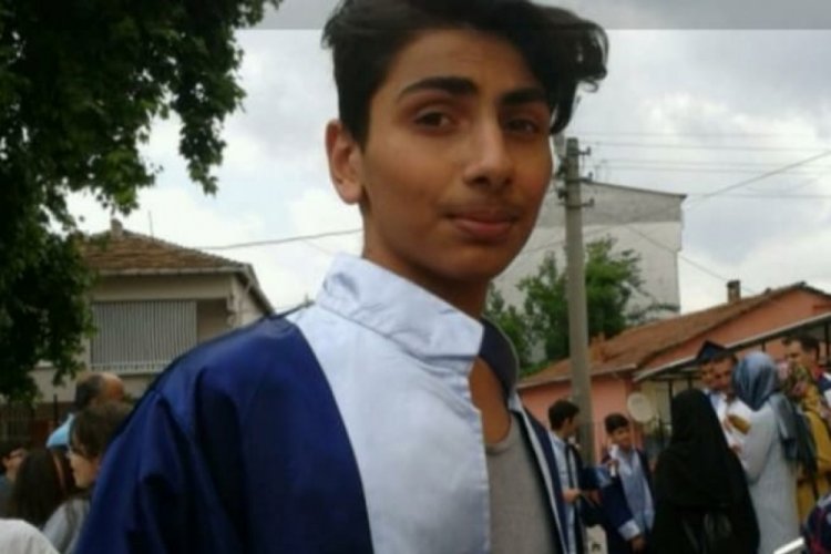 Bursa'da kanser tedavisi gören 16 yaşındaki Emir hayatını kaybetti
