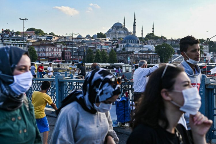 ''Koronavirüste Ankara ve İstanbul'da roller değişti''