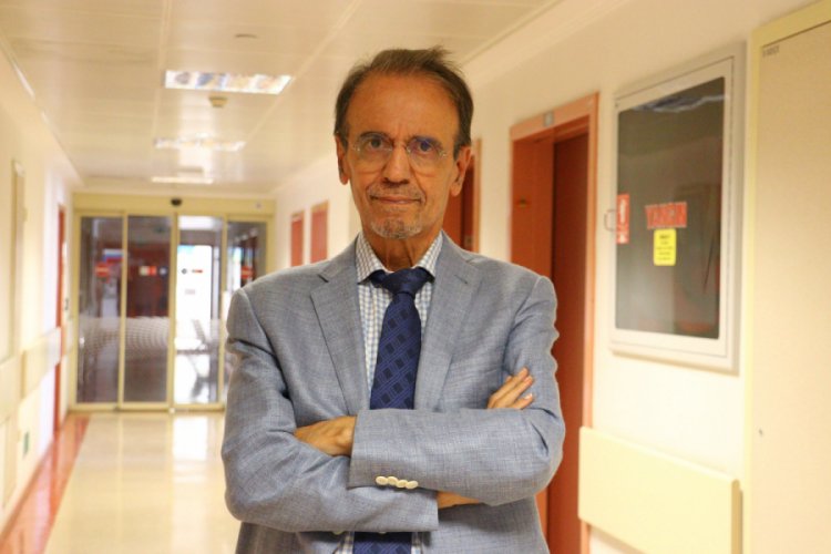 Profesör Ceyhan: Yağmurda ıslanan maske özelliğini kaybeder