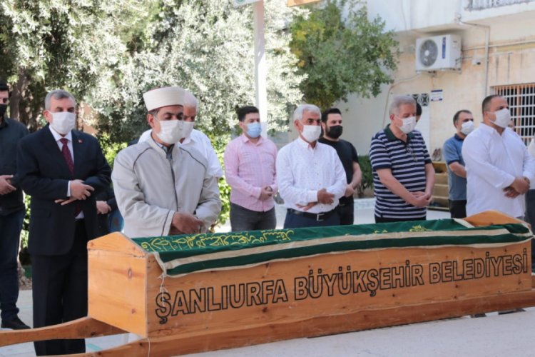 Duayen foto muhabiri Hüseyin Kırcalı, son yolculuğuna uğurlandı