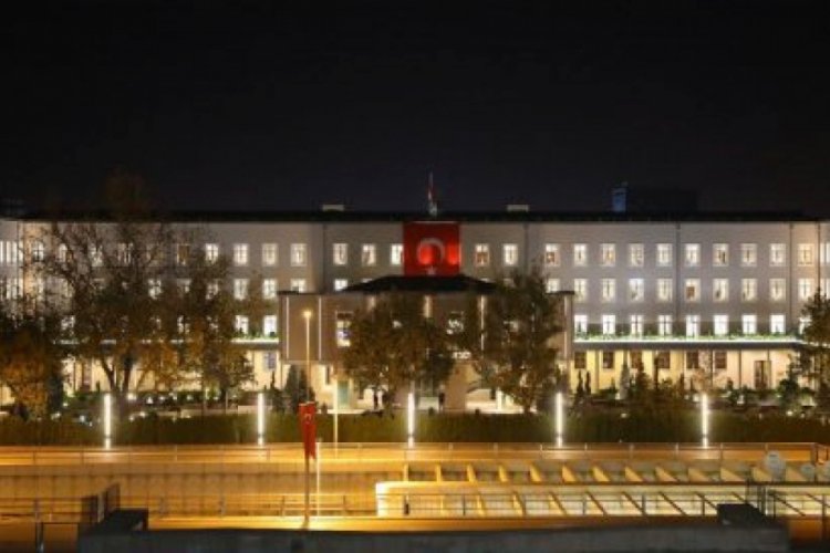 AYM üyesinin ''Işıklar yanıyor'' tweetine Bakanlık'tan yanıt