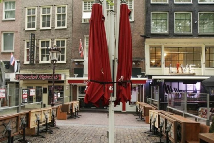 Hollanda kısıtlamaları yeniden başlattı