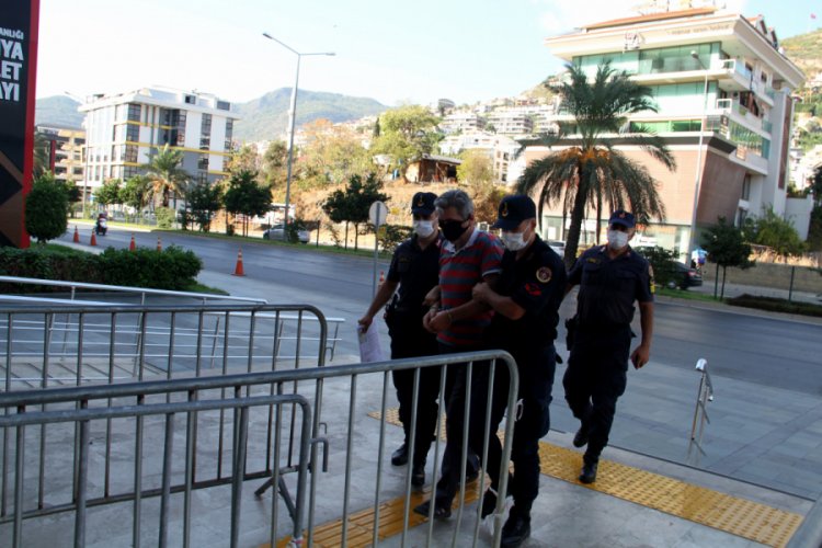 Antalya'da feci kaza: 1 ölü